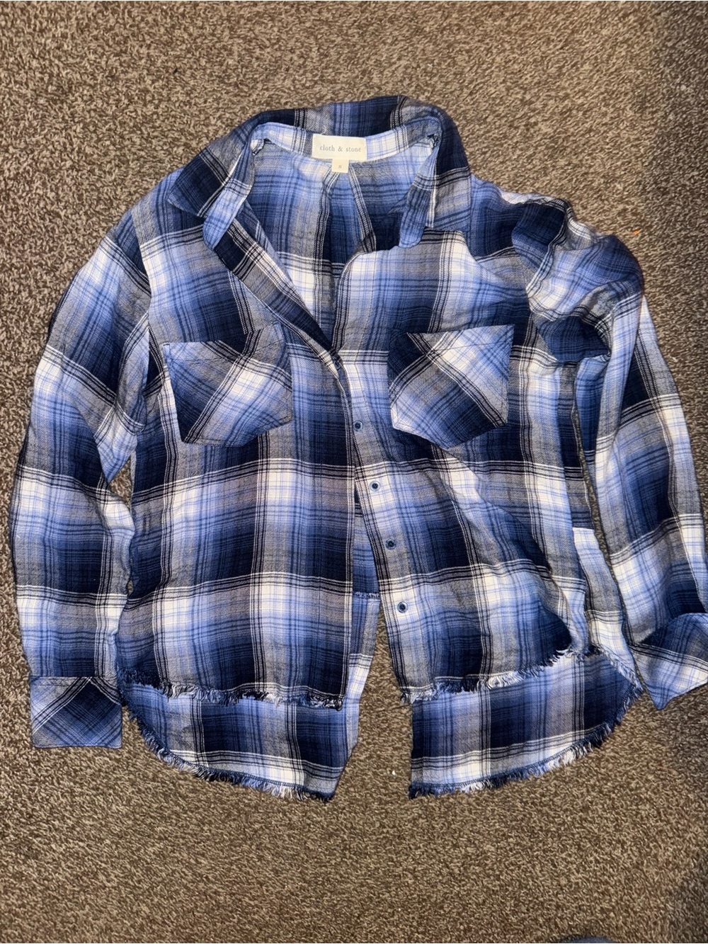 Cloth & Stone Split-Back Flannel - Picture 3 of 8